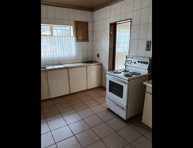 3 BEDROOM HOUSE FOR SALE IN ALBERTON NORTH